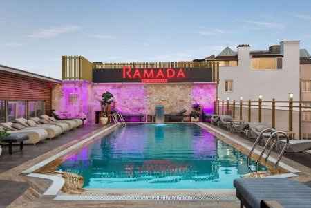 رحلة اسطنبول بفندق Ramada by Wyndham Istanbul Pera